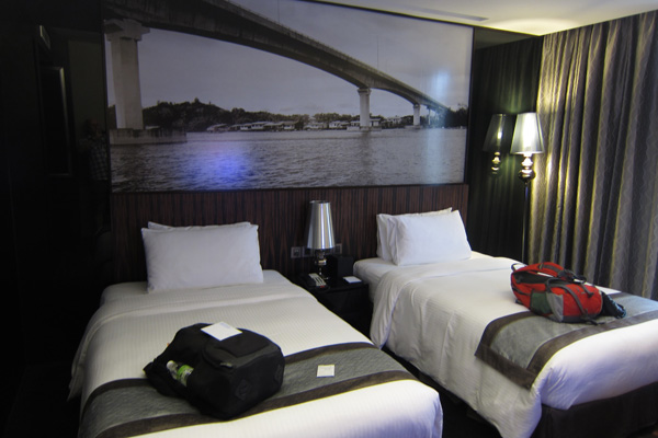 Twinbed Horizon Hotel